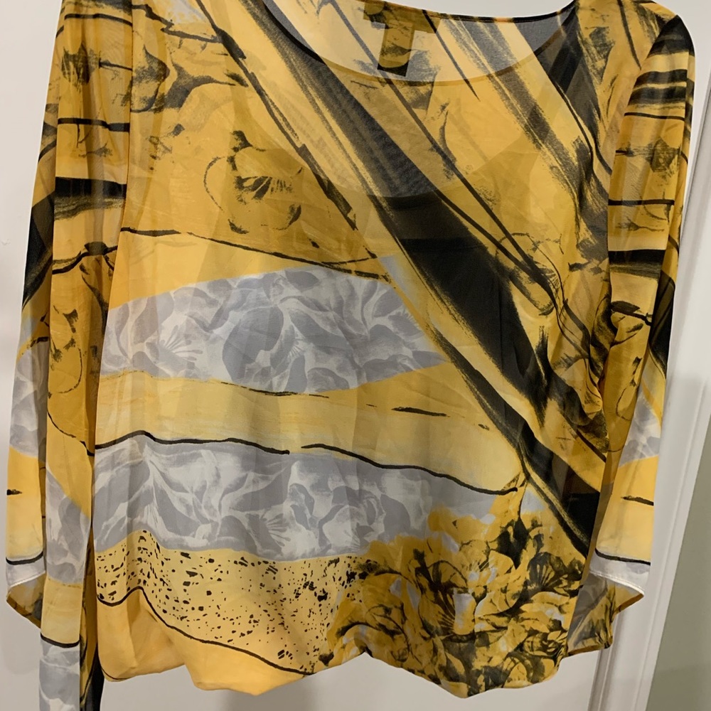 Blouse - Picture 2 of 4